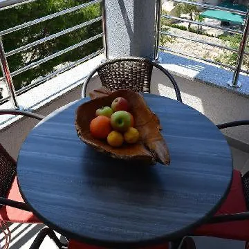 Leon Apartman *