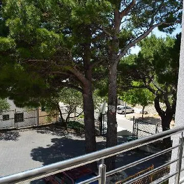 Apartman Leon *